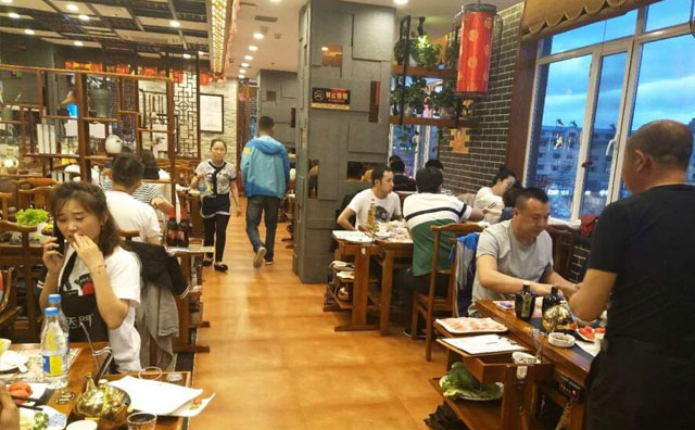 垫江开说球帝（中国）官方网站店，如何做好户外宣传？